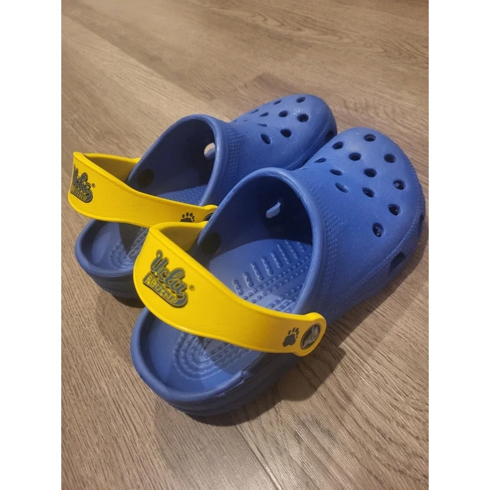 Crocs Classic Blue UCLA Size XS W 4-5 Bruins Slide‎ Clog Sandals